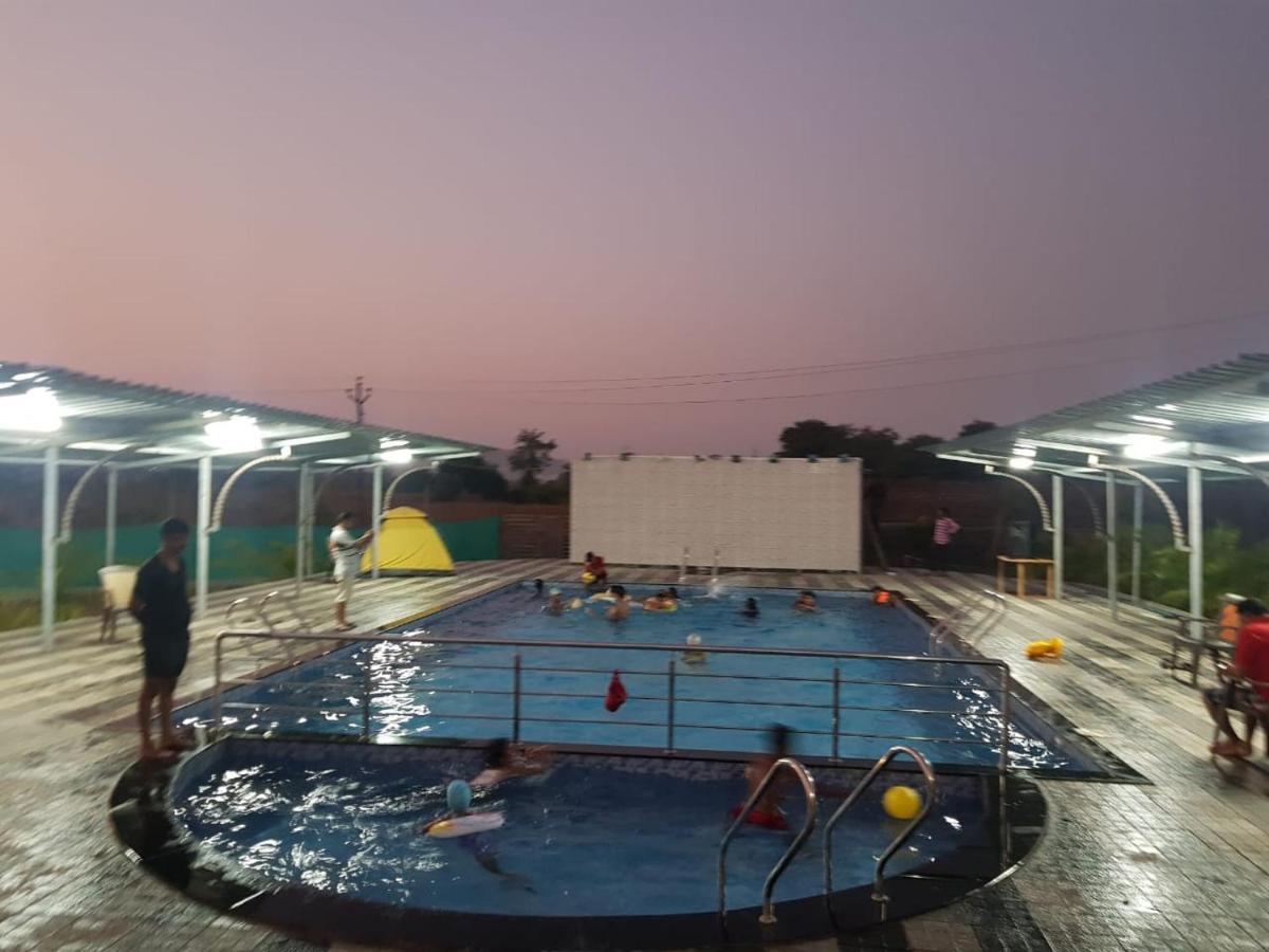 Villa Sundar Farm Karjat Exterior foto